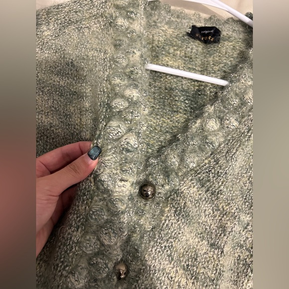 Vintage wool cardigan - Picture 3 of 4